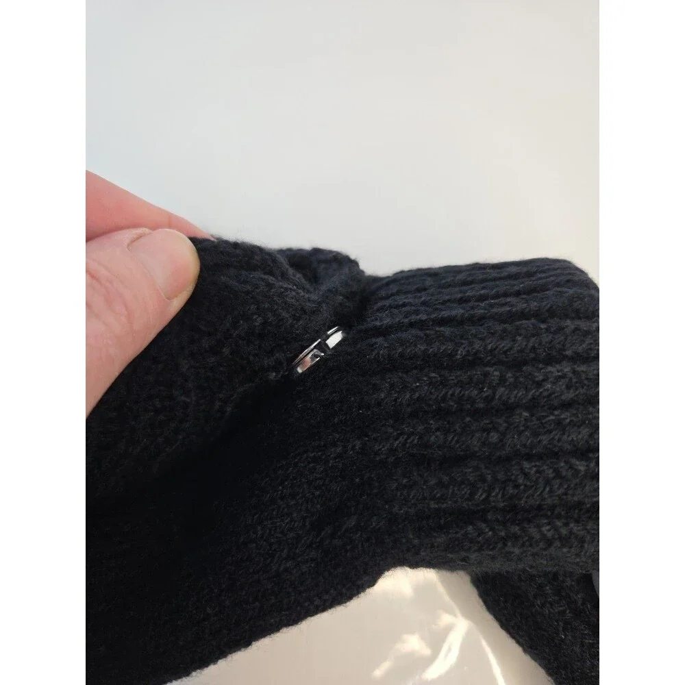 NWT ISOTONER women Glove To Mitten Snap convertible Black Knit 1 Sz Fits Most
